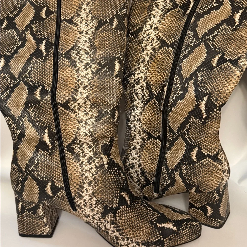 Eloquii Chic Snakeskin Print Boots Knee High Wide Calf 
Size 12W - Picture 10 of 12